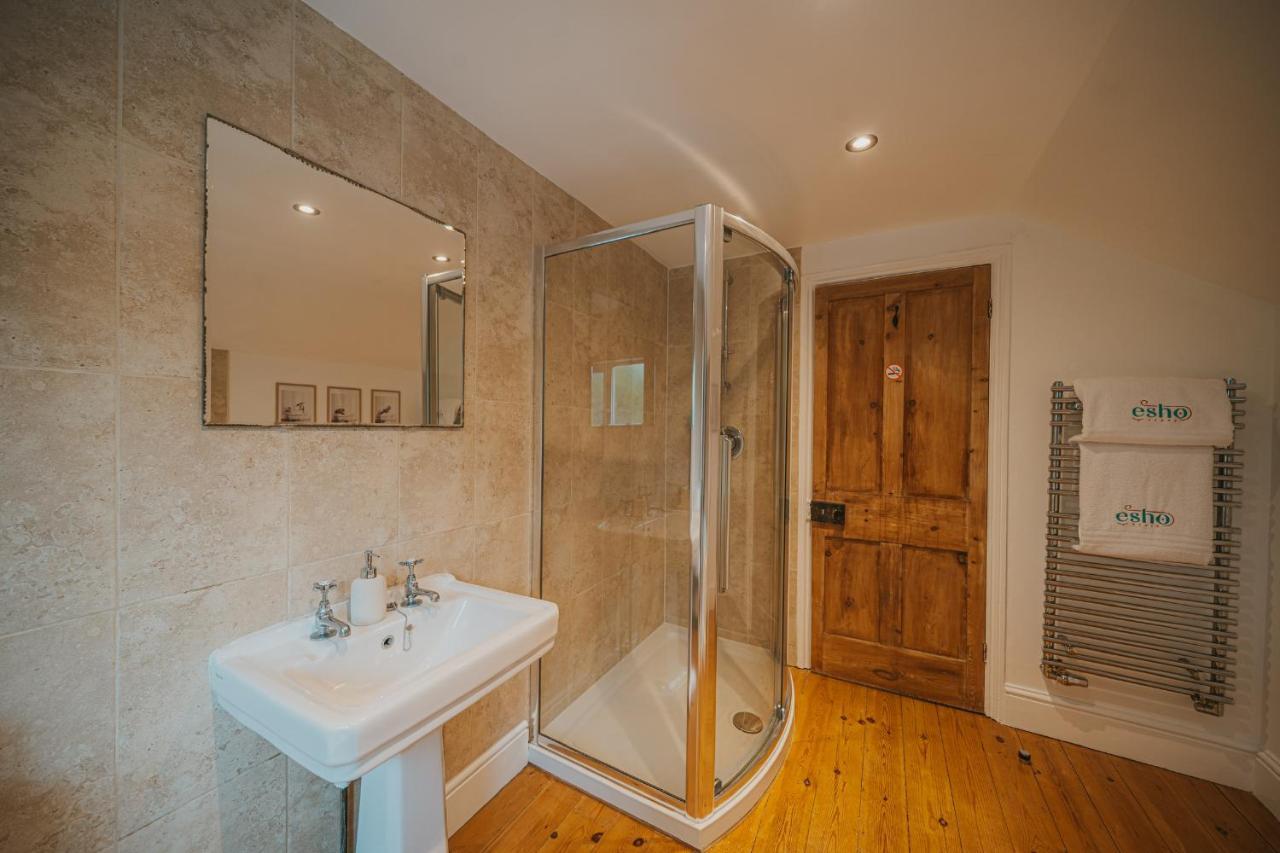Cotswolds- Homely 2 Bed House With Garden, Wifi - Esho Stays サイレンセスター エクステリア 写真